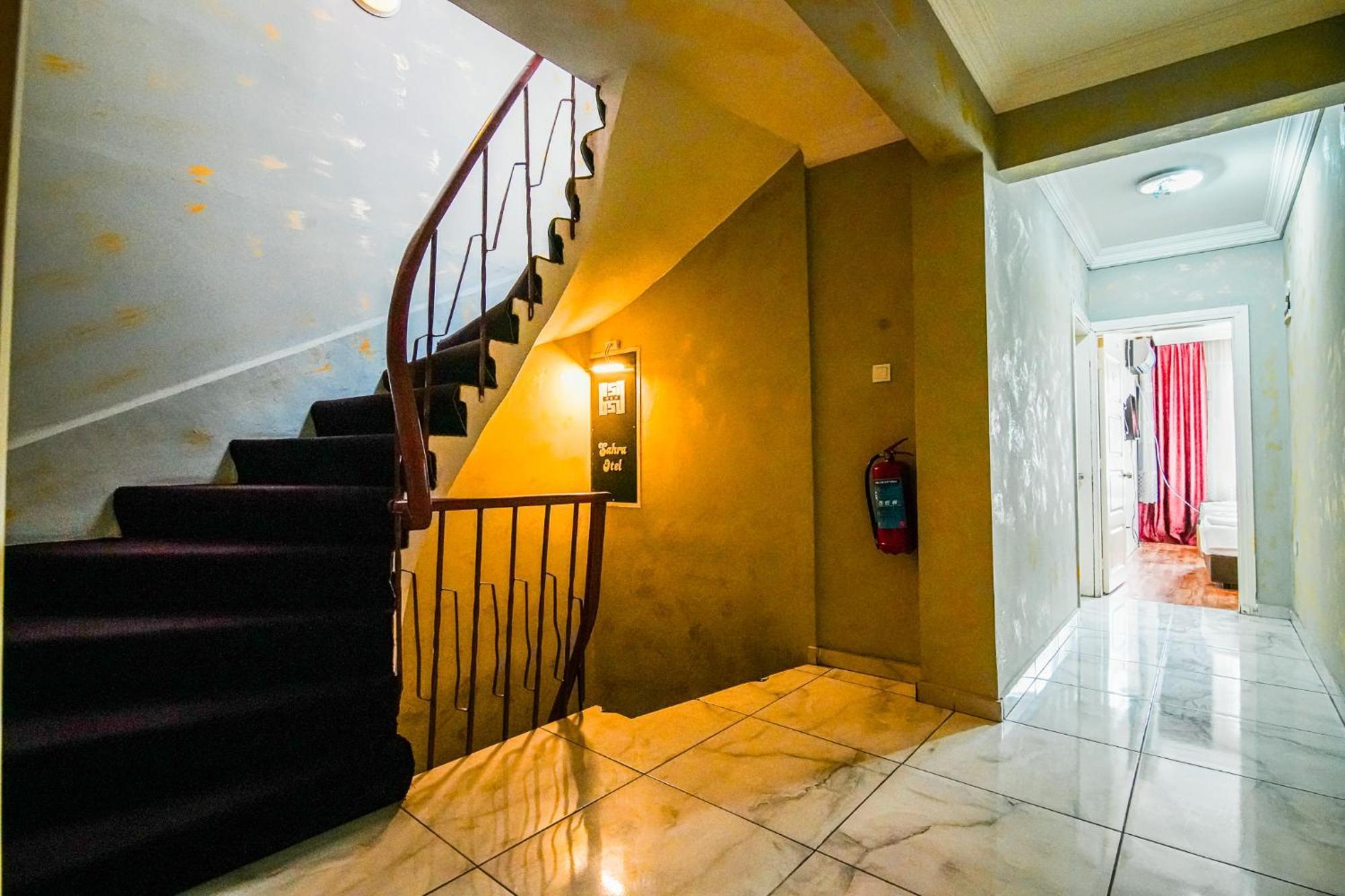 Sahra Otel Istambul Extérieur photo